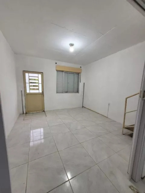 Foto 4 de Kitnet para alugar no bairro Popular, Bage