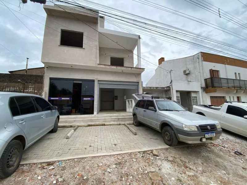 SALA COMERCIAL PRÓXIMA À SANTA TECLA