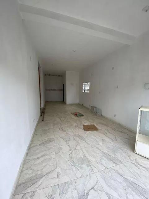 Foto 4 de SALA COMERCIAL PRÓXIMA À SANTA TECLA